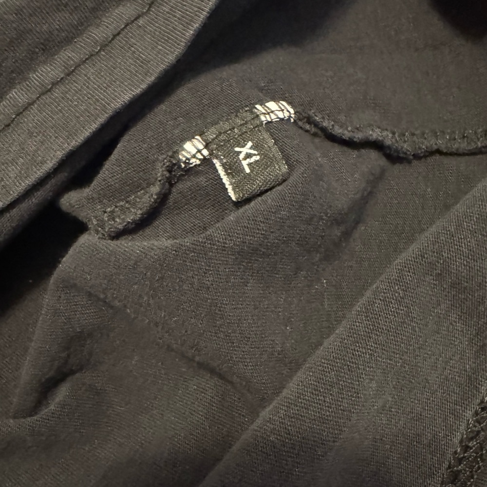 Balmain Black Tee XL - Picture 5 of 6